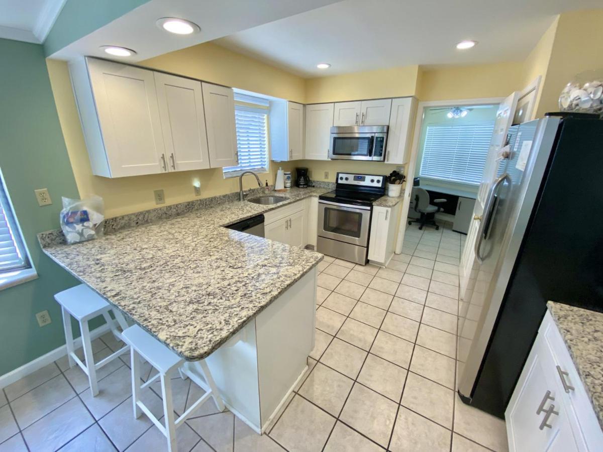 Venture Out 400 N Marlin Dr Comes With Golf Cart * Panama City Beach